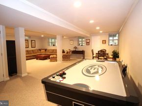 376 Hobson Place, Blue Bell PA 19422