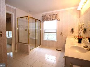 376 Hobson Place, Blue Bell PA 19422