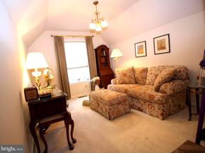 376 Hobson Place, Blue Bell PA 19422