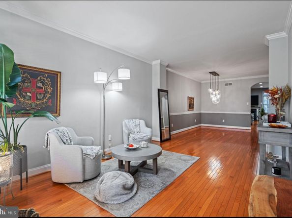 604 Greycliffe Ln, Ambler PA 19002