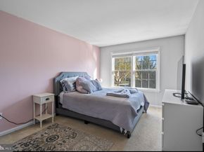 604 Greycliffe Ln, Ambler PA 19002