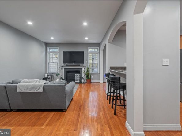 604 Greycliffe Ln, Ambler PA 19002