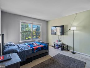 604 Greycliffe Ln, Ambler PA 19002