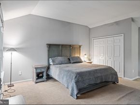 604 Greycliffe Ln, Ambler PA 19002