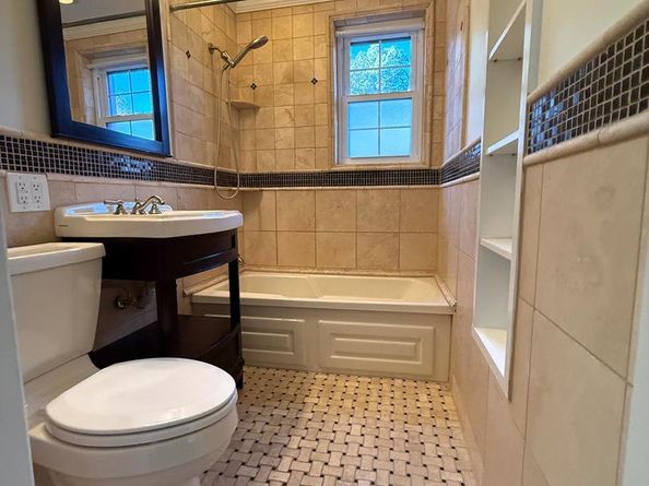 4619 28TH Road S C, Arlington VA 22206