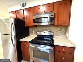 4619 28TH Road S C, Arlington VA 22206