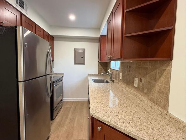 4619 28TH Road S C, Arlington VA 22206