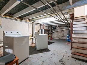 142 Carson Street, Philadelphia PA 19127