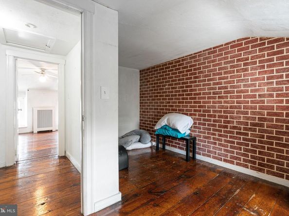 142 Carson Street, Philadelphia PA 19127