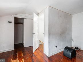 142 Carson Street, Philadelphia PA 19127