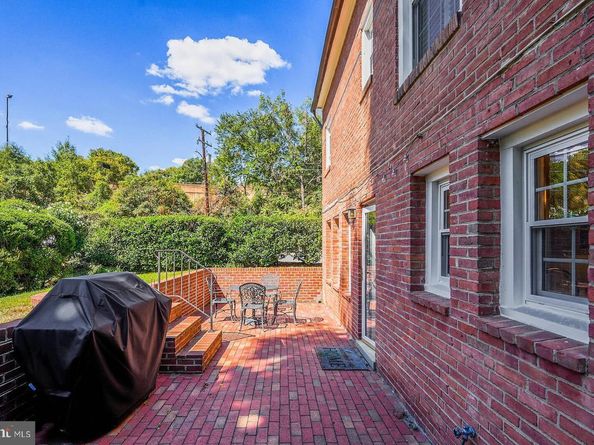 3214 19TH Road N, Arlington VA 22201