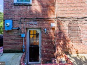 3214 19TH Road N, Arlington VA 22201