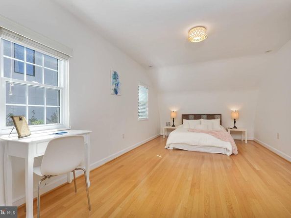 3214 19TH Road N, Arlington VA 22201