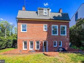 3214 19TH Road N, Arlington VA 22201