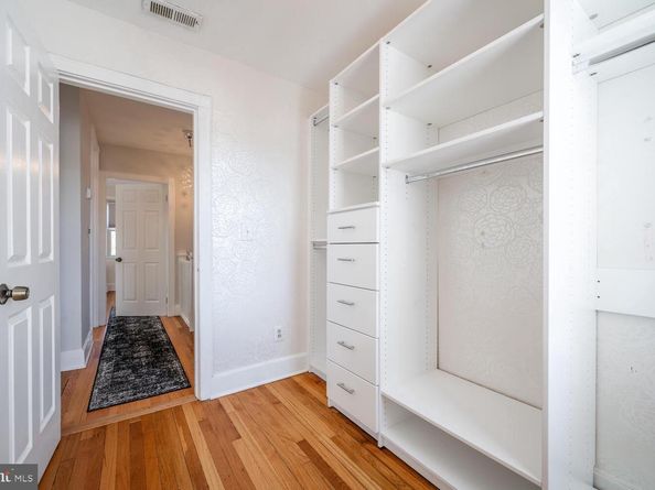 5911 4TH Street NW, Washington DC 20011