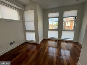 678 N 13TH Street, Philadelphia PA 19123