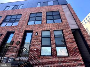 678 N 13TH Street, Philadelphia PA 19123