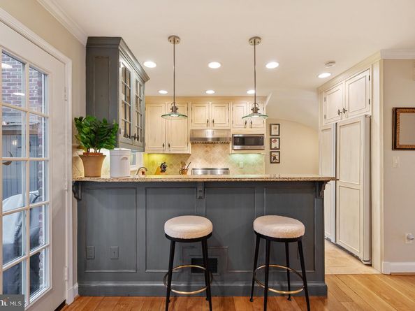 707 S Royal Street, Alexandria VA 22314