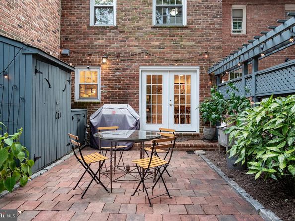 707 S Royal Street, Alexandria VA 22314