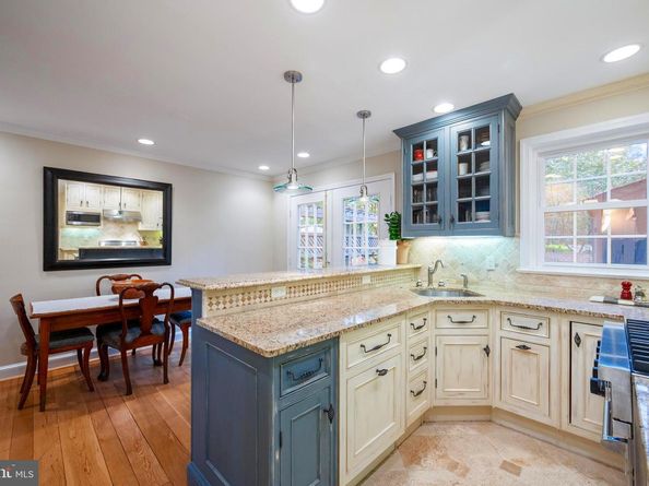 707 S Royal Street, Alexandria VA 22314