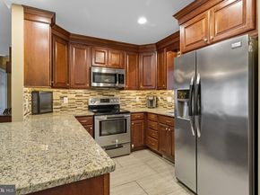 9 Newberry Lane, Levittown PA 19054