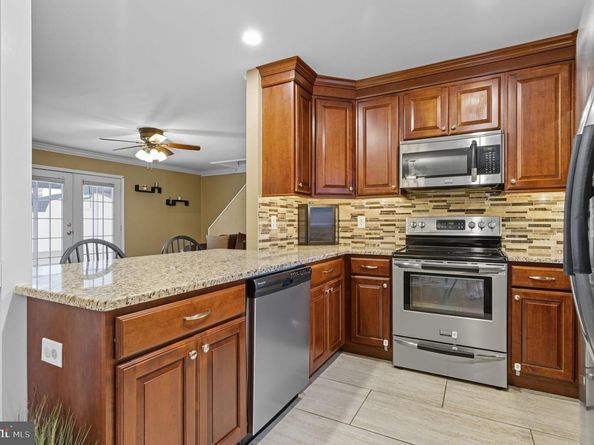 9 Newberry Lane, Levittown PA 19054