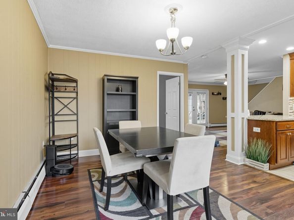 9 Newberry Lane, Levittown PA 19054