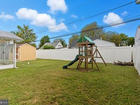 9 Newberry Lane, Levittown PA 19054