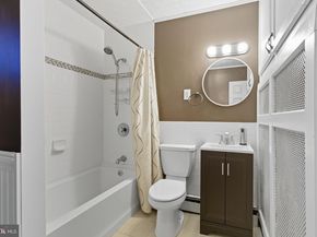 9 Newberry Lane, Levittown PA 19054