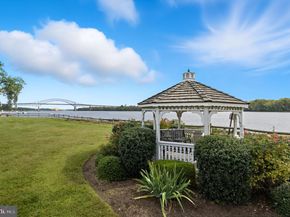 2285 Seabird Drive 14, Bristol PA 19007