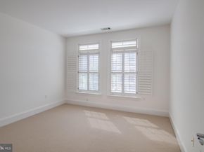 635 First Street 404, Alexandria VA 22314