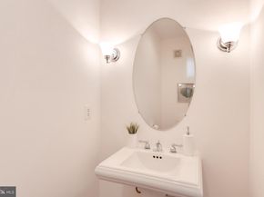 635 First Street 404, Alexandria VA 22314