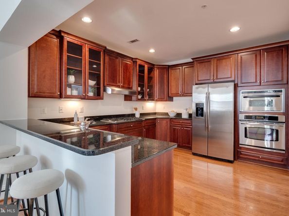 635 First Street 404, Alexandria VA 22314