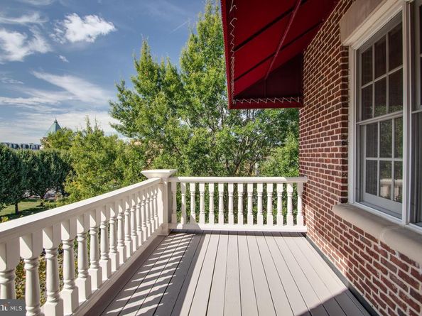 635 First Street 404, Alexandria VA 22314