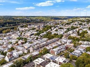 4080 Manayunk Avenue, Philadelphia PA 19127