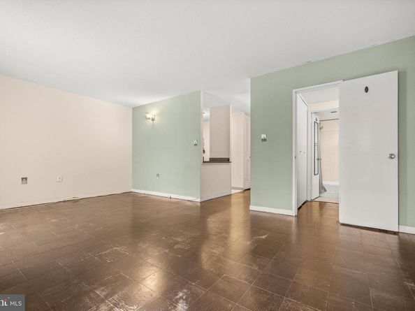 1718 P Street NW 316, Washington DC 20036