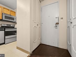 1718 P Street NW 316, Washington DC 20036