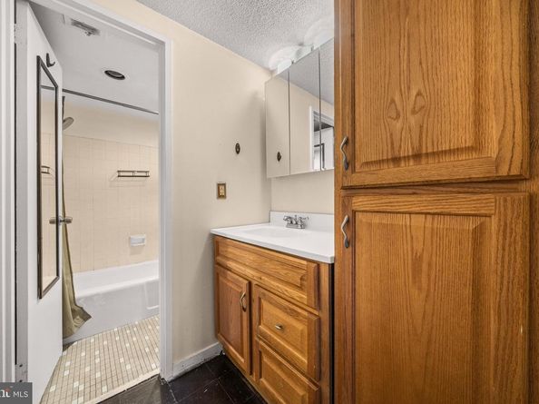 1718 P Street NW 316, Washington DC 20036