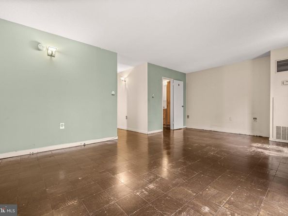 1718 P Street NW 316, Washington DC 20036