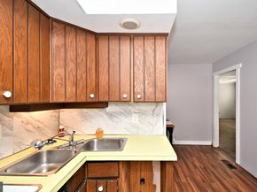 208 Suffolk Road, Fairless Hills PA 19030