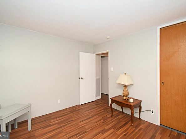 208 Suffolk Road, Fairless Hills PA 19030