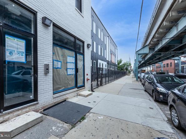 2006 N Front Street, Philadelphia PA 19122
