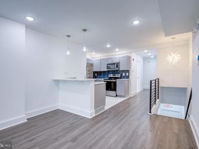 2006 N Front Street, Philadelphia PA 19122