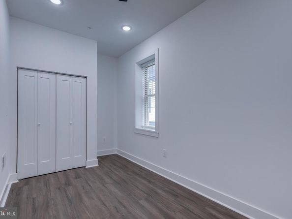 2006 N Front Street, Philadelphia PA 19122