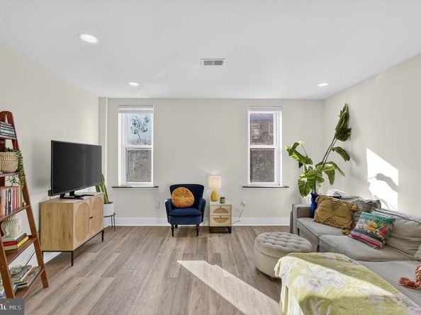 529 S 17TH Street, Philadelphia PA 19146