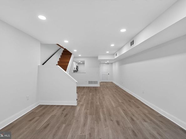 529 S 17TH Street, Philadelphia PA 19146