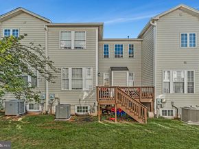 20377 Cottswold Terrace 73, Sterling VA 20165