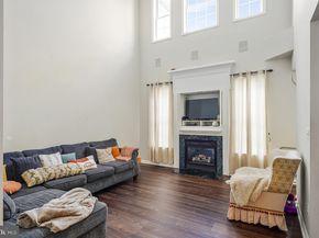20377 Cottswold Terrace 73, Sterling VA 20165
