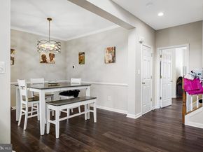 20377 Cottswold Terrace 73, Sterling VA 20165