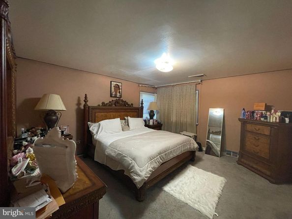 464 Conard Drive, Springfield PA 19064